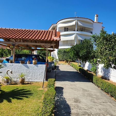 Garden House Villa Amarynthos Eksteriør billede